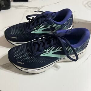 Brooks Women’s Ghost 14 Sneaker Tennis Shoes size 6.5